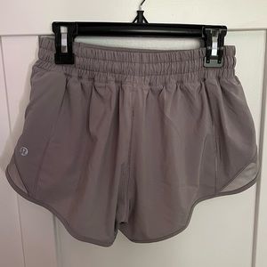 Periwinkle Purple Lululemon Hotty Hot Low-Rise Lined Short 2.5” (size 4)